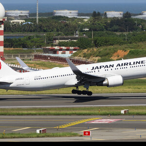 日航763 台北起飞